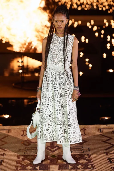 Look 92
